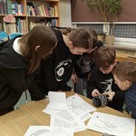 9 Ostatnia grupa w escaperoomie (3).jpg