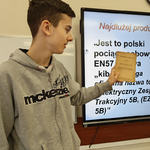 Chłopcy z klasy VIII B prpwadzą zajęcia w klasach trzecich (6).png