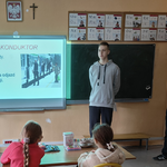 Chłopcy z klasy VIII B prpwadzą zajęcia w klasach trzecich (11).png