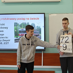 Chłopcy z klasy VIII B prpwadzą zajęcia w klasach trzecich (18).png