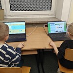 Gry edukacyjne w czytelni (5).jpg