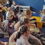 Uczniowie prezentują pokaz Mechanik - zawód z pasją (8).jpg