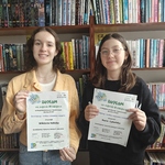 Laureatki konkursu booktalking.jpg