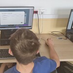 Uczniowie klas VII - VIII w wirtualnym escaperoomie przygotowanym przez cyberliderów (1).jpg