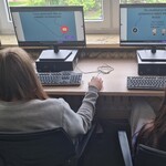 Uczniowie klas VII - VIII w wirtualnym escaperoomie przygotowanym przez cyberliderów (3).jpg