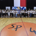 6 Uczniowie klas III podczas występów  (14).png