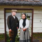 3 młodzież a grupy Abrakadabra w Muzeum Sztuki Ludowej w Jurowcach (4).jpeg