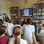 3 uczniowie podczas spotkania (4).jpg