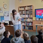 TEG -  warsztaty dla klas piątych - prowadząca i uczestnicy (5).jpg