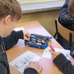 Uczniowie podczas warsztatów (6).jpg