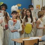 W roli greckich bogów uczniowie V A (20).jpg
