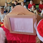 I a - na zajęciach mikołajkowych w czytelni (4).jpg