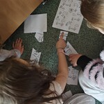 Uczniowie klas drugich - zajęcia na DBI 2026 r (3).jpg