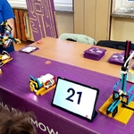 9b stanowisko zajęć robotyki.jpg