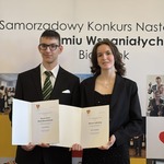 uczniowie na gali konkursu ośmiu wspaniałych 2.jpg