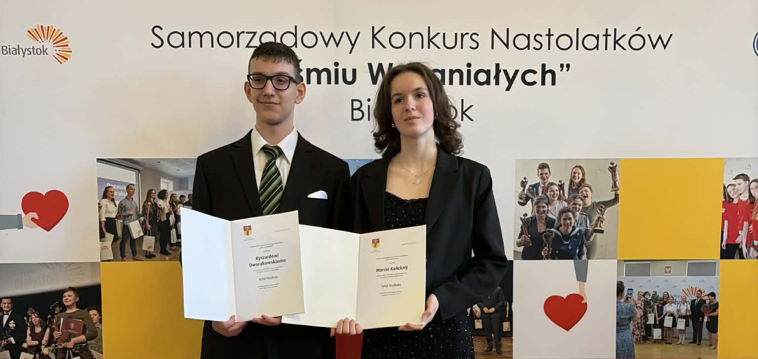 finaliści konkursu ośmiu wspaniałych.jpg