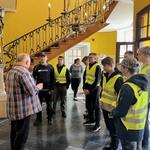 Zwiedzamy muzeum.jpeg