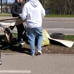 Akcja Sprzątanie Świata kl 8.jpg