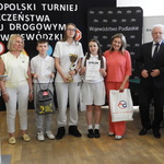15. 2. Drużyna SP z Oddziałami Integracyjnymi nr 2 w Sokółce - II miejsce.JPG