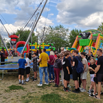 Festyn - zabawy na trampolinach (2).png