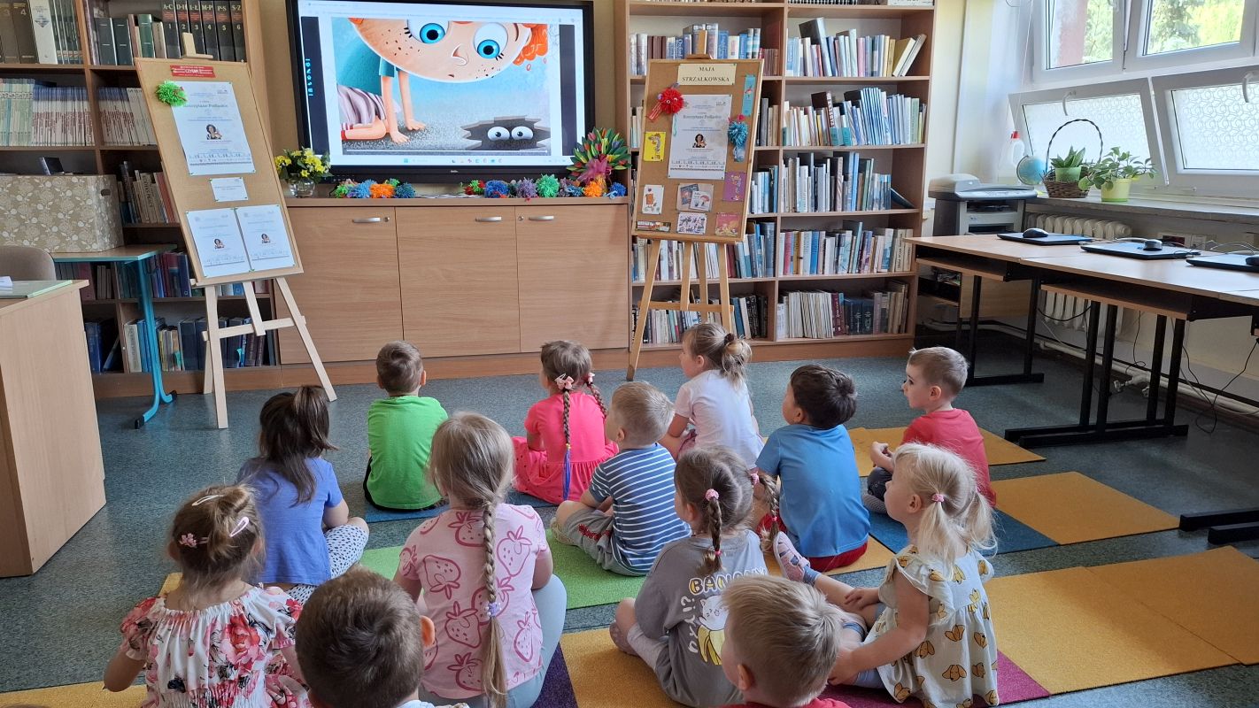 Rozczytane Podlaskie - Krasnoludki w czytelni (3).jpg