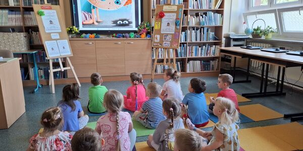 Rozczytane Podlaskie - Krasnoludki w czytelni (3).jpg