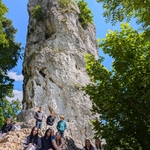 2 Uczniowie na wycieczce Jura Krakowsko-Częstochowska (6).jpg