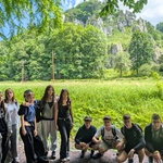 2 Uczniowie na wycieczce Jura Krakowsko-Częstochowska (11).jpg