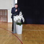 1 Rozpoczęcie roku - klasy IV - VIII - wystąpienie dyrektora.JPG