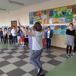 nauczyciel tańczy.jpg