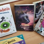 Książki z wystawki na Dzień Kota (1).jpg