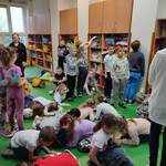 Zabawa w dolnej świetlicy (1).jpg