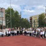 Nowi uczniowie klas pierwszych.jpg