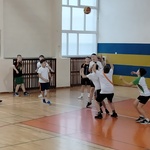 Turniej koszykówki kl.V chł.(10).jpg