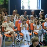 1 Rozczytane Podlaskie 2024  - idzieci na widowni.jpg