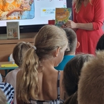 3 Spotkanie autorskie Celiny Zubryckiej z dziećmi z klas IIIA i IIIB (6).jpg