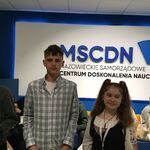 Laureaci podczas konkurencji w sali MSCDN (1).JPG