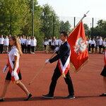 Klasy IV - VIII - rozpczęcie roku (8).JPG