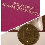 1 Kolaż - nagroda i medal.jpg