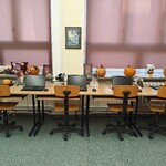 1 Dekoracja - czytelnia przed rozpoczęciem zabawy (2).jpg