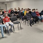 4 Pisarka mówi do młodzieży.jpg