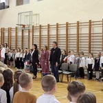 Akcja - Szkoła do hymnu 7.jpg