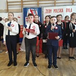 9b Śpiewają członkowie zespołu muzycznego Gadu-Gadu.jpg