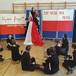 9d Występ teatru Abrakadabra (4).jpg