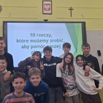Uczniowie klasy 6D podczas lekcji o klimacie.jpg.jpg