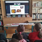 Wirtualne spotakanie uczniów V klasy SP 43 z uczniami z   Coruche w Portugalii - w trakcie spotkania (3).jpg