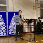 występ saksofonisty ze szkoły muzycznej yamaha.JPG